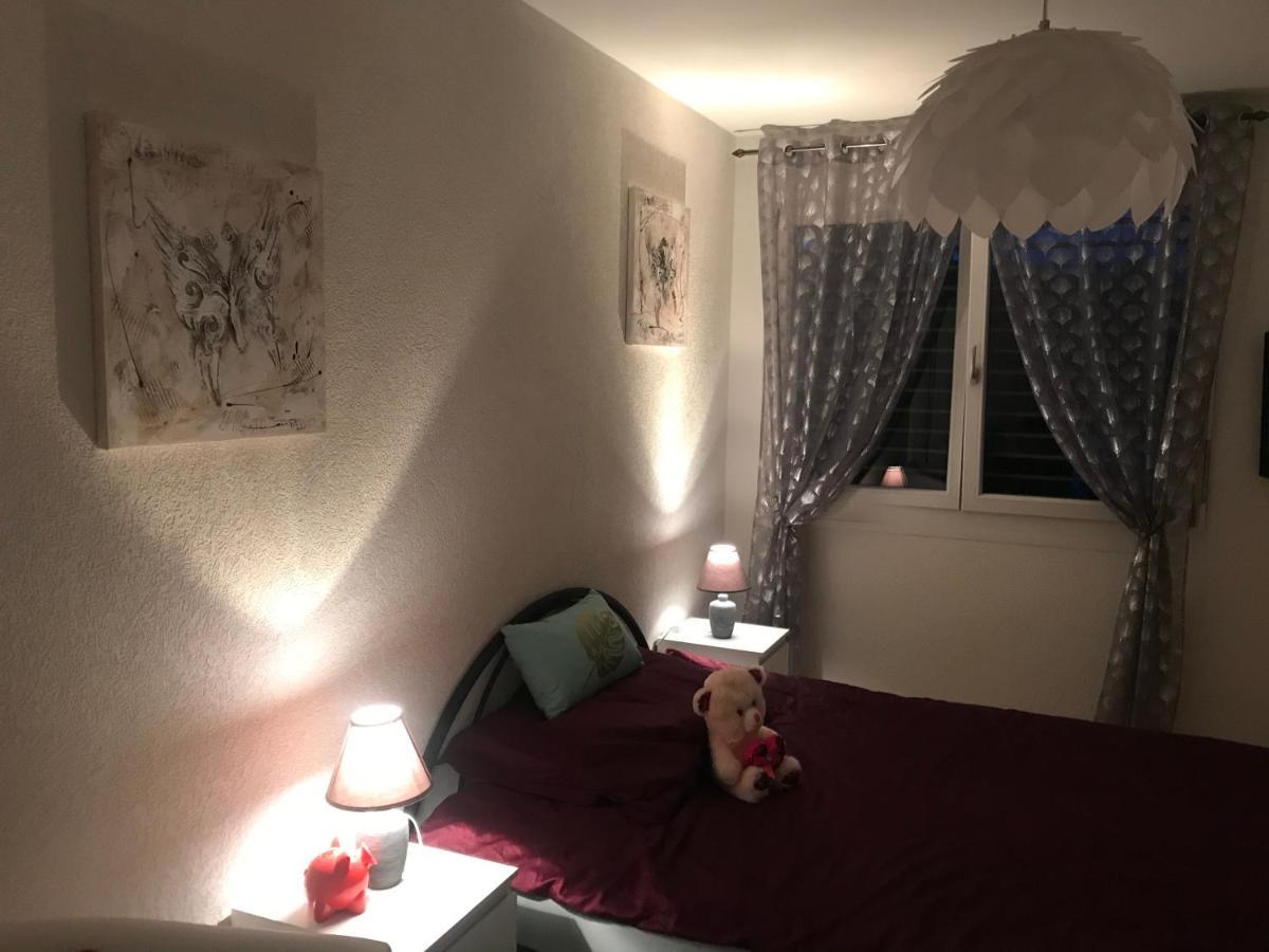 Chambre D Hotes Le Petit Bonheur Colombier  エクステリア 写真